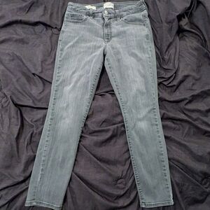 Universal Thread Women's Gray High Rise Skinny Jeans